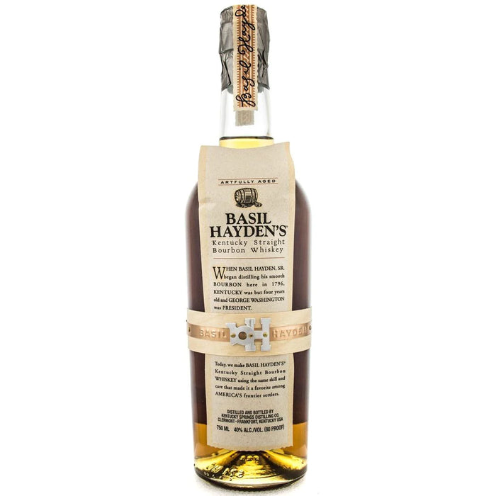 Basil Hayden’s Kentucky Straight Bourbon Whiskey Artfully Aged